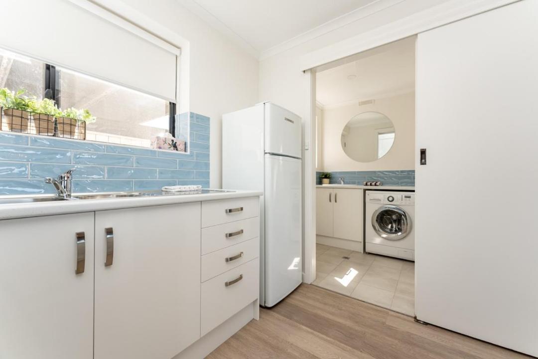 South Seas 5- Absolute Beachfront Wifi Views * Port Elliot